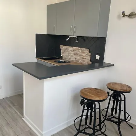 Appartement Studio 1 *