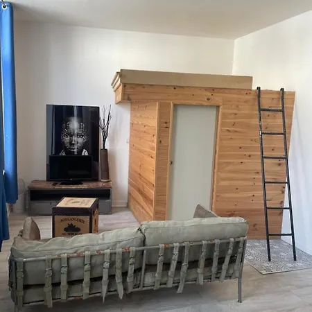 Studio 1 * Douai