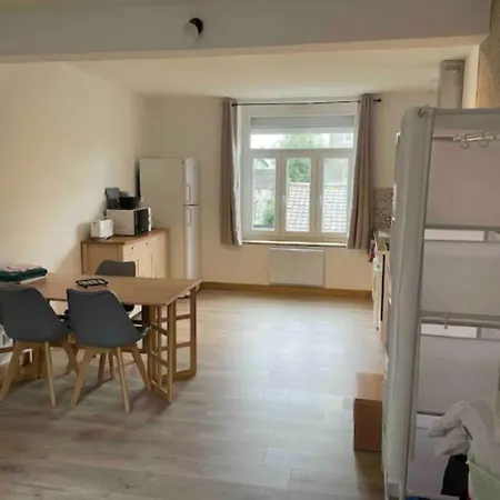 Studio Calais Apartment *